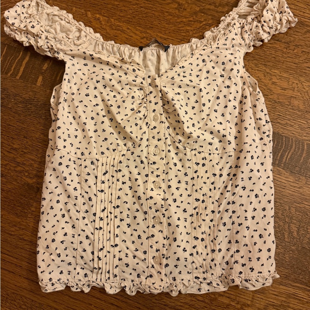 Brandy Melville tank top blouse